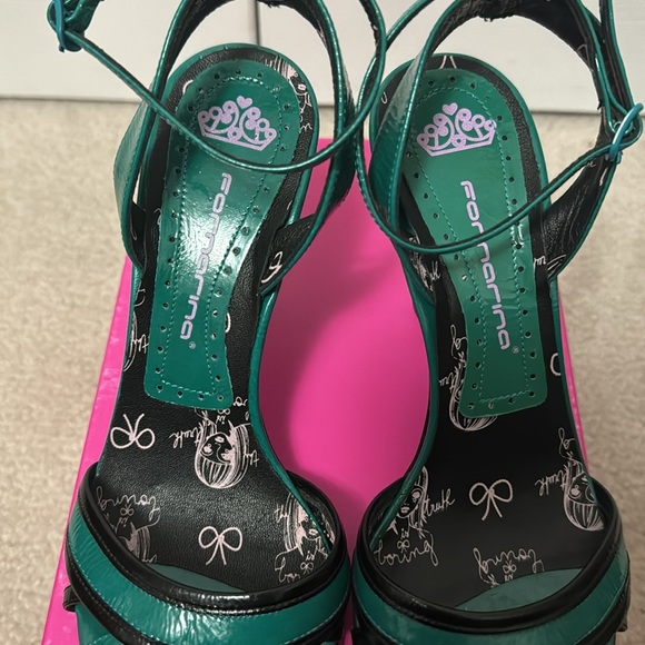 Fornarina heels NWOT! size EU 38 / US 7.5 👠 - Picture 2 of 9